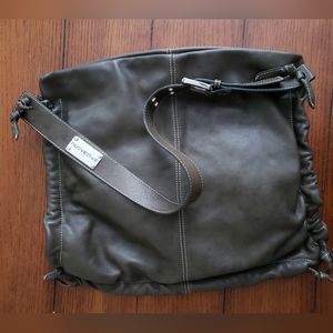 EUC Nuovedive Leather Shoulder Bag